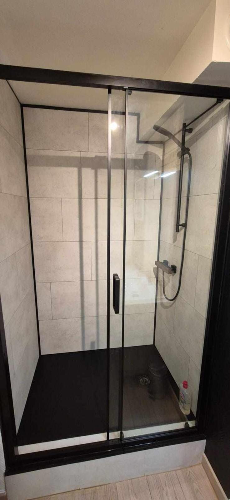 Nouveau !! Appartement Confortable Totalement Renove Avec Parking Gratuit - Hypercentre De Nancy Eksteriør billede